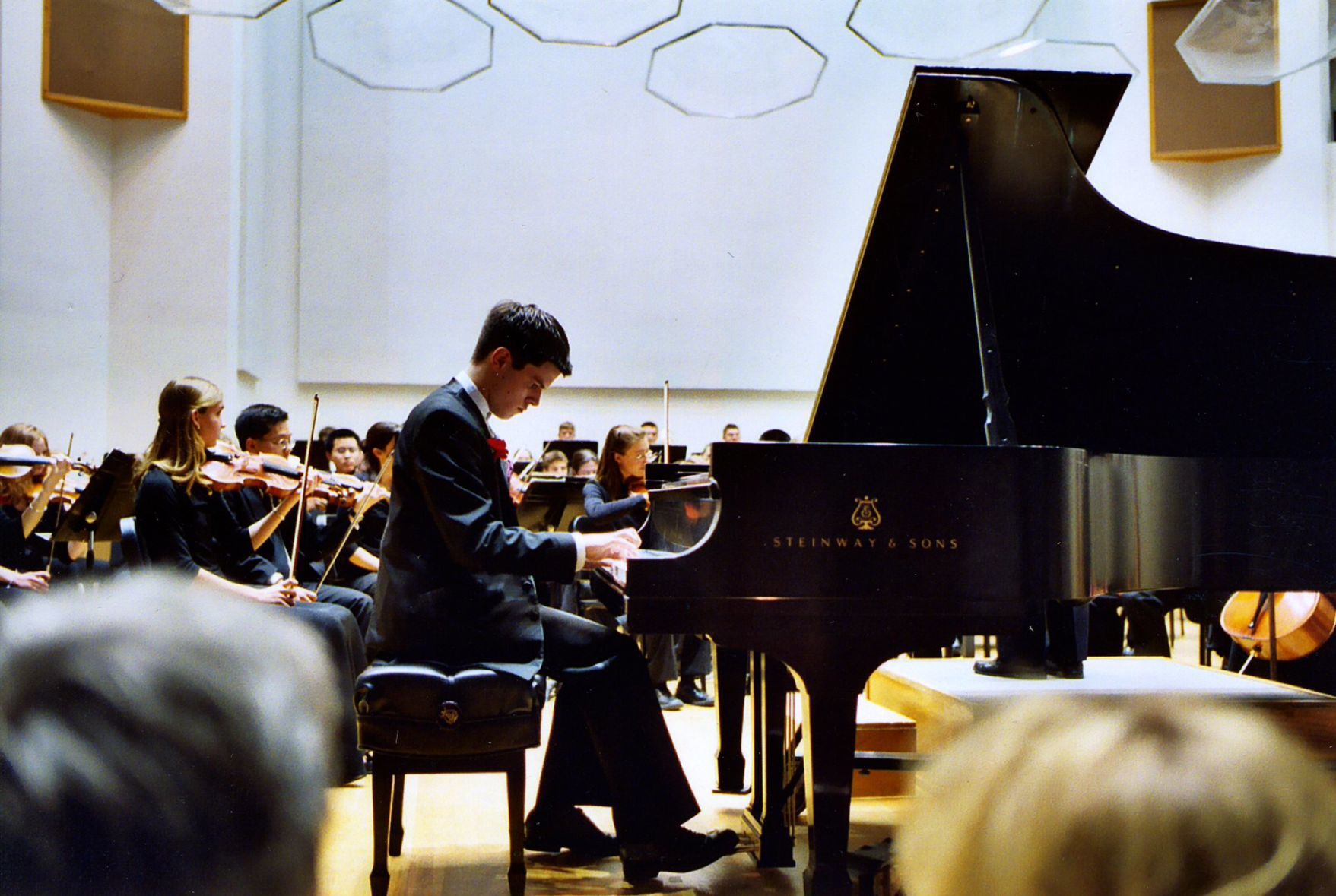 Pianist 002-09182019092433